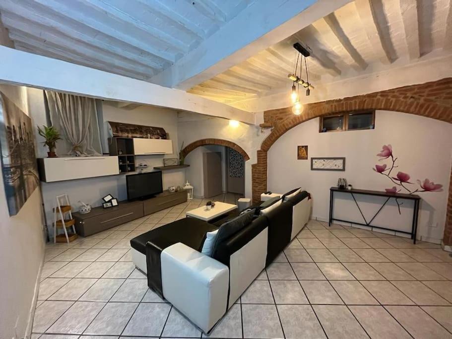 A Due Passi Da Piazza Grande Apartment Montepulciano Exterior photo